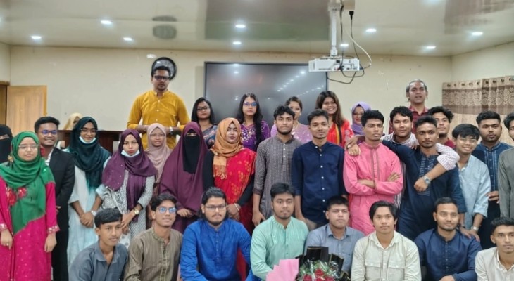 কুবিতে নৃবিজ্ঞান বিভাগের নবীনবরণ ও প্রবীণ বিদায় অনুষ্ঠিত